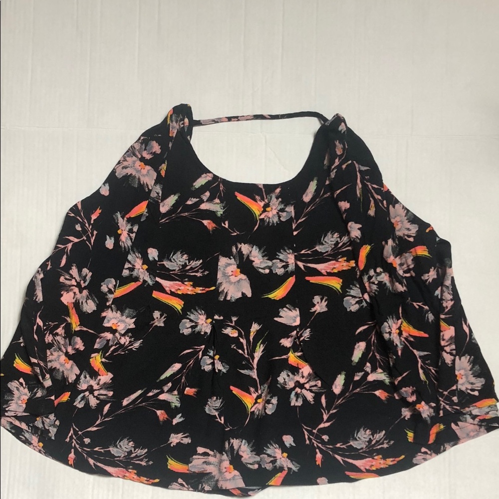 Xhilaration top